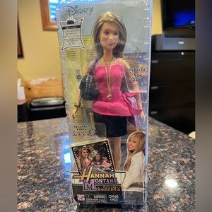 Lilly - Hannah Montana Doll